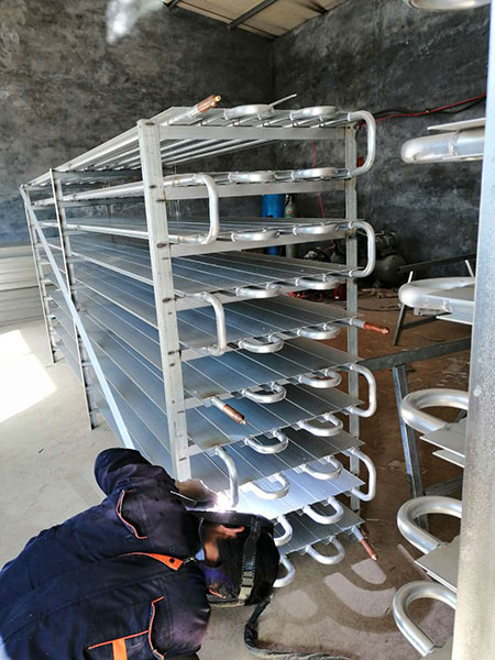 鋁排管焊接現(xiàn)場(chǎng)